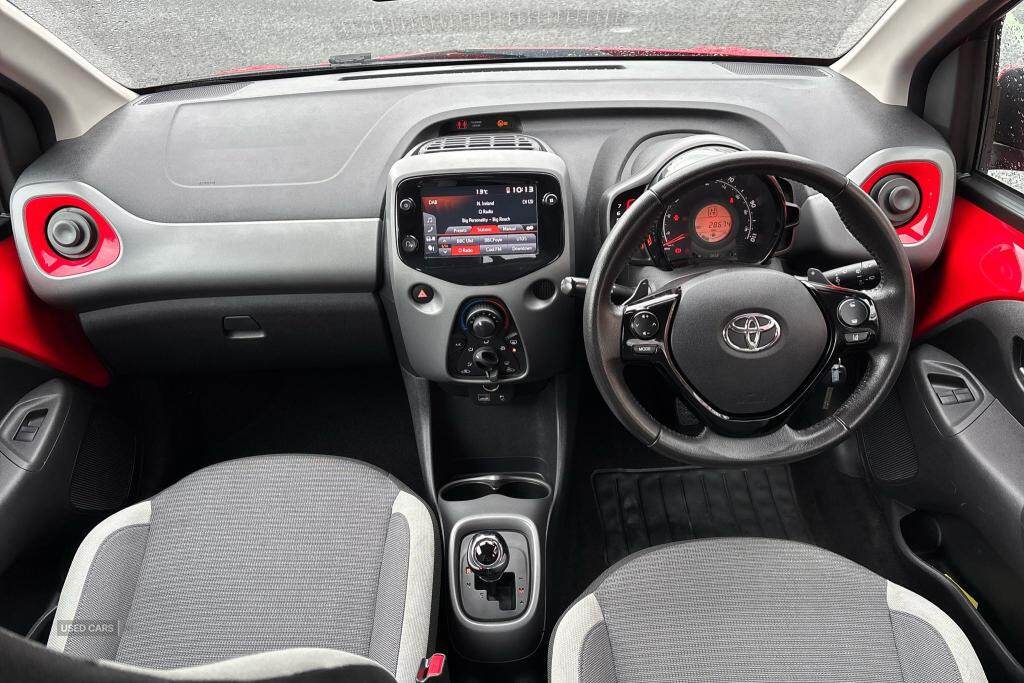 Mar 2021 Toyota Aygo 1.0 VVT-i X-Play TSS 5dr x-shift