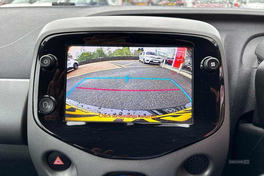 Mar 2021 Toyota Aygo 1.0 VVT-i X-Play TSS 5dr x-shift
