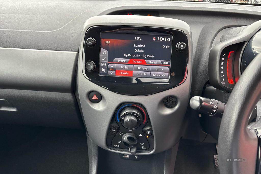 Mar 2021 Toyota Aygo 1.0 VVT-i X-Play TSS 5dr x-shift