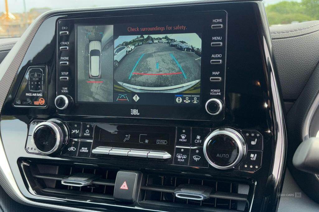 May 2022 Toyota Highlander 2.5 VVT-i Hybrid Excel Premium 5dr CVT