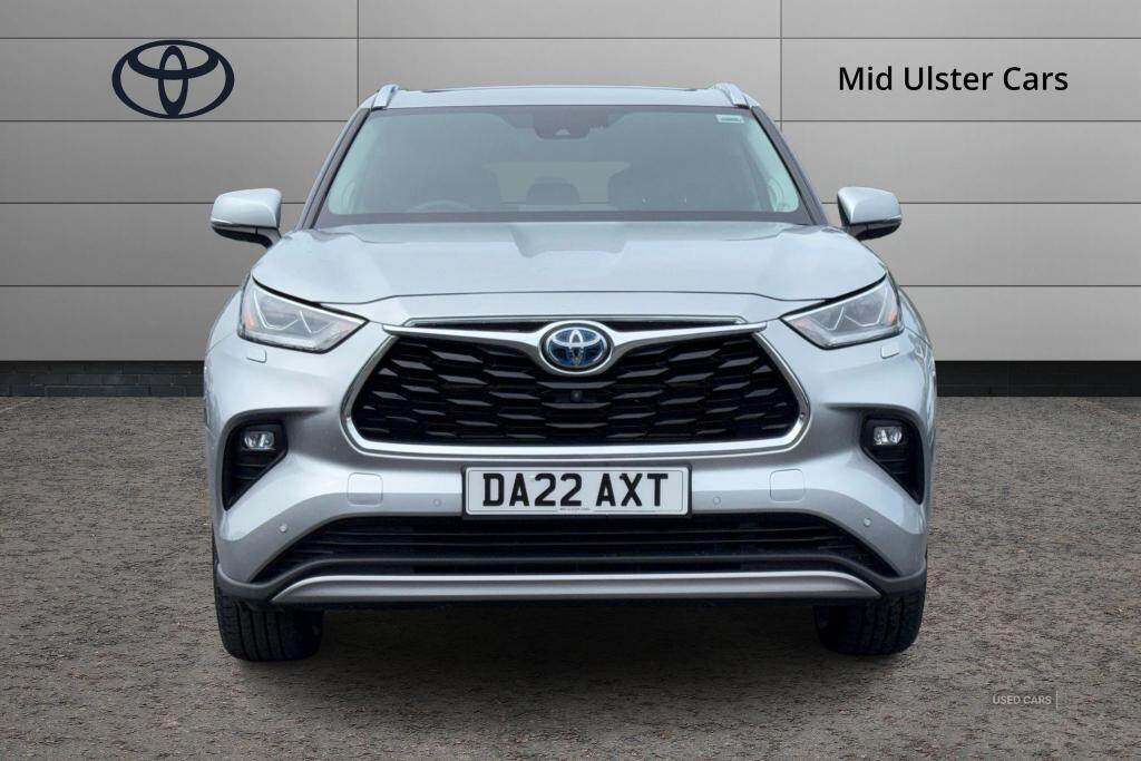 May 2022 Toyota Highlander 2.5 VVT-i Hybrid Excel Premium 5dr CVT