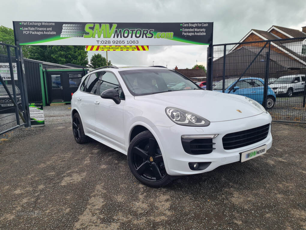 Mar 2018 Porsche Cayenne Platinum Edition Diesel 5dr Tiptronic S