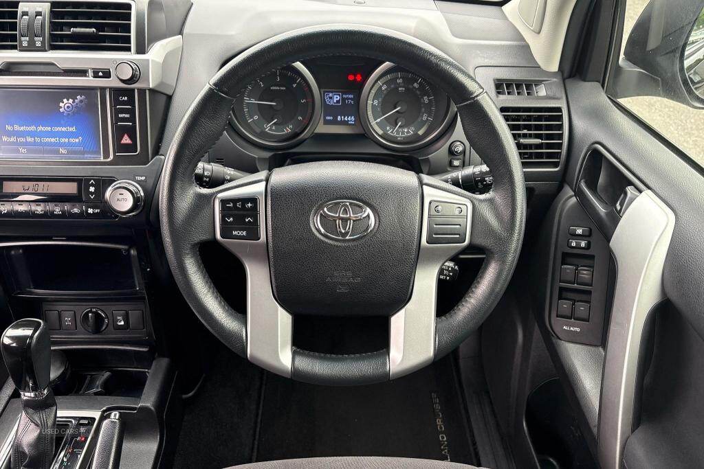 Feb 2017 Toyota Land Cruiser 2.8 D-4D Active 5dr Auto 7 Seats