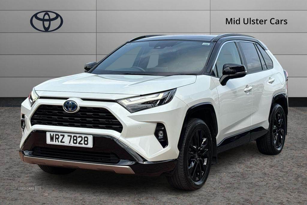May 2022 Toyota RAV4 2.5 VVT-i Hybrid Dynamic 5dr CVT