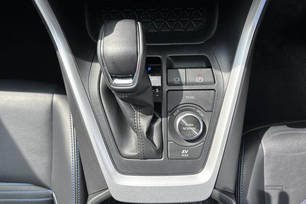 May 2022 Toyota RAV4 2.5 VVT-i Hybrid Dynamic 5dr CVT