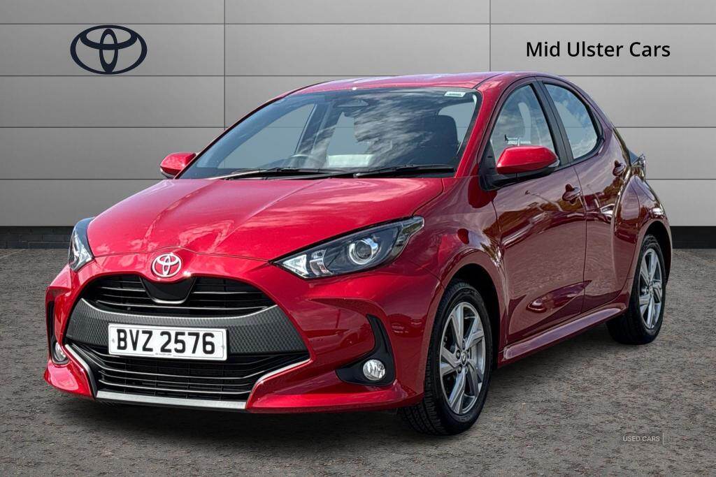 Apr 2024 Toyota Yaris 1.5 Hybrid Icon 5dr CVT