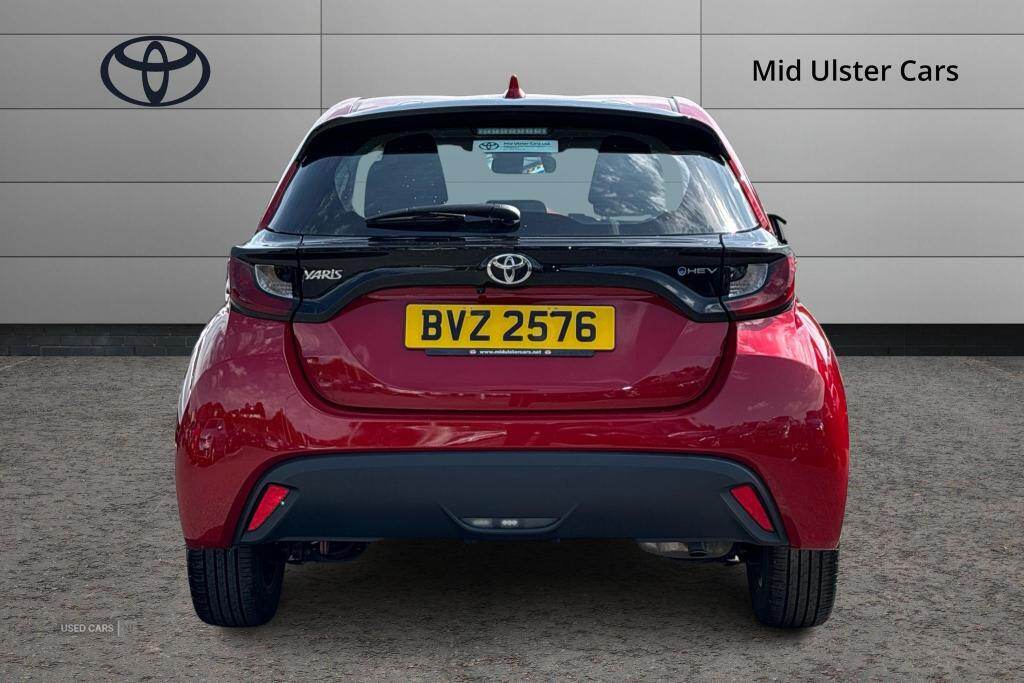 Apr 2024 Toyota Yaris 1.5 Hybrid Icon 5dr CVT