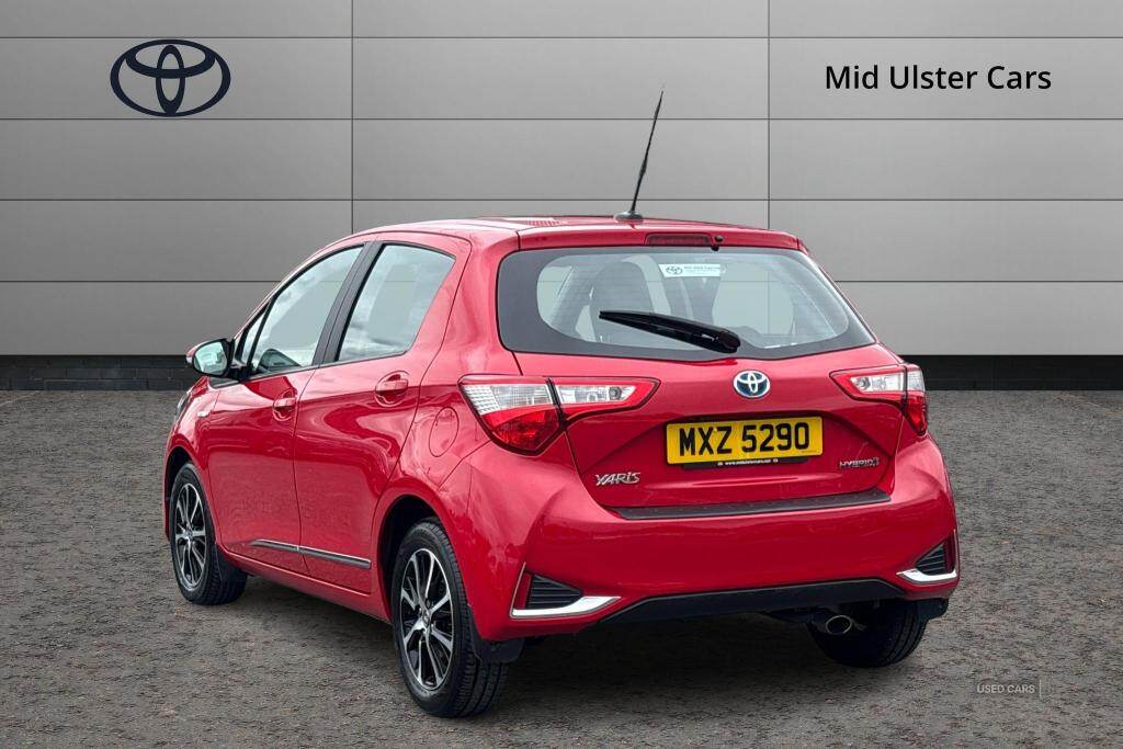 Sep 2018 Toyota Yaris 1.5 Hybrid Icon Tech 5dr CVT