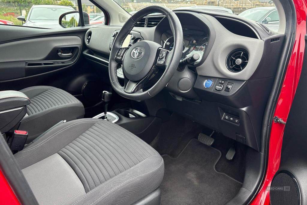 Sep 2018 Toyota Yaris 1.5 Hybrid Icon Tech 5dr CVT