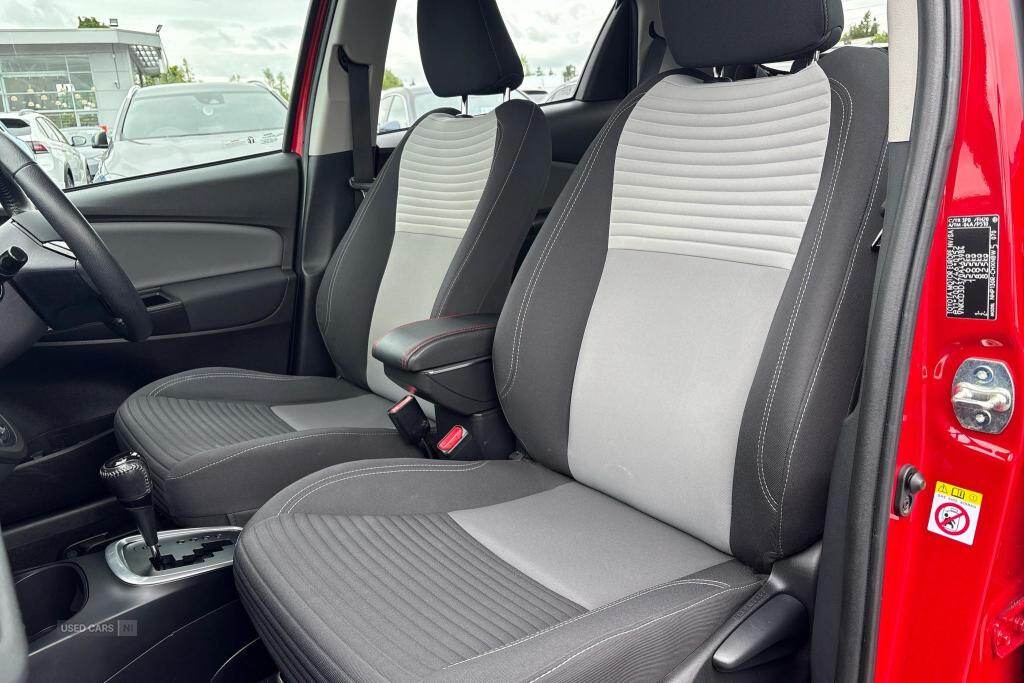 Sep 2018 Toyota Yaris 1.5 Hybrid Icon Tech 5dr CVT