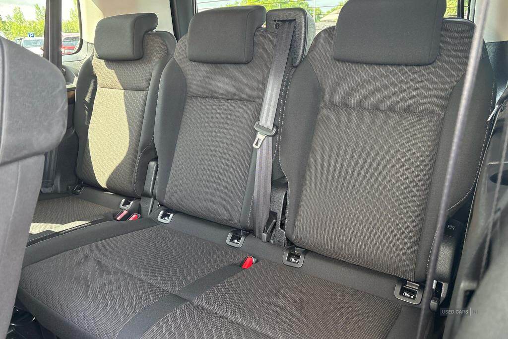 Aug 2022 Toyota Proace Verso 2.0D 180 Family Medium 5dr Auto [8 speed]