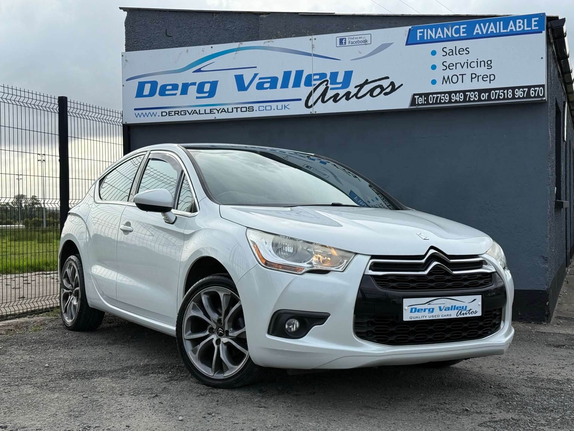 Jan 2014 Citroen DS4 1.6 e-HDi 115 DStyle 5dr