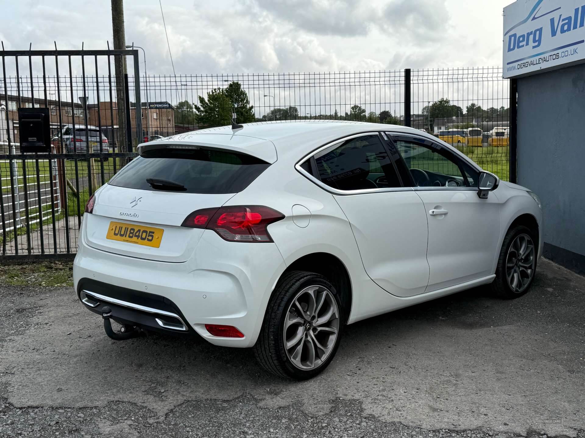 Jan 2014 Citroen DS4 1.6 e-HDi 115 DStyle 5dr