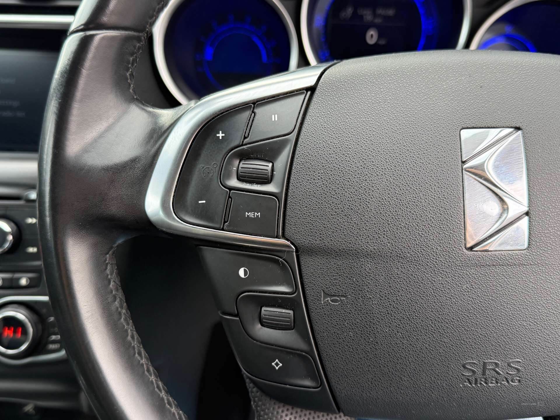 Jan 2014 Citroen DS4 1.6 e-HDi 115 DStyle 5dr