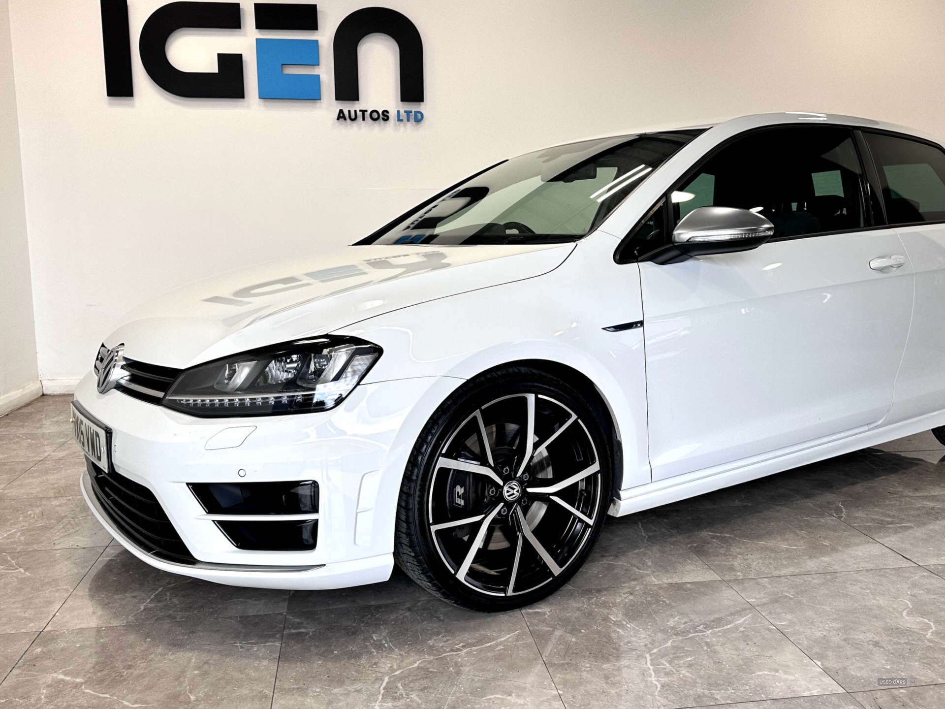 Mar 2015 Volkswagen Golf 2.0 TSI R 3dr DSG