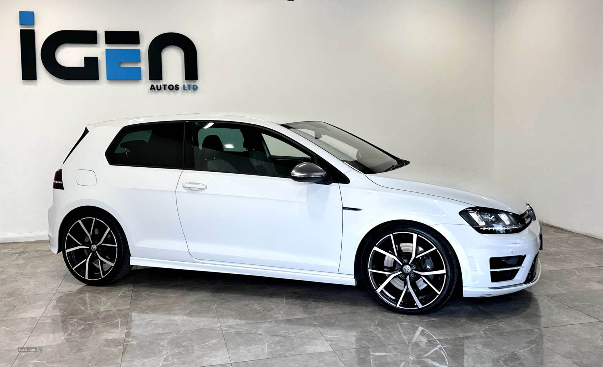 Mar 2015 Volkswagen Golf 2.0 TSI R 3dr DSG