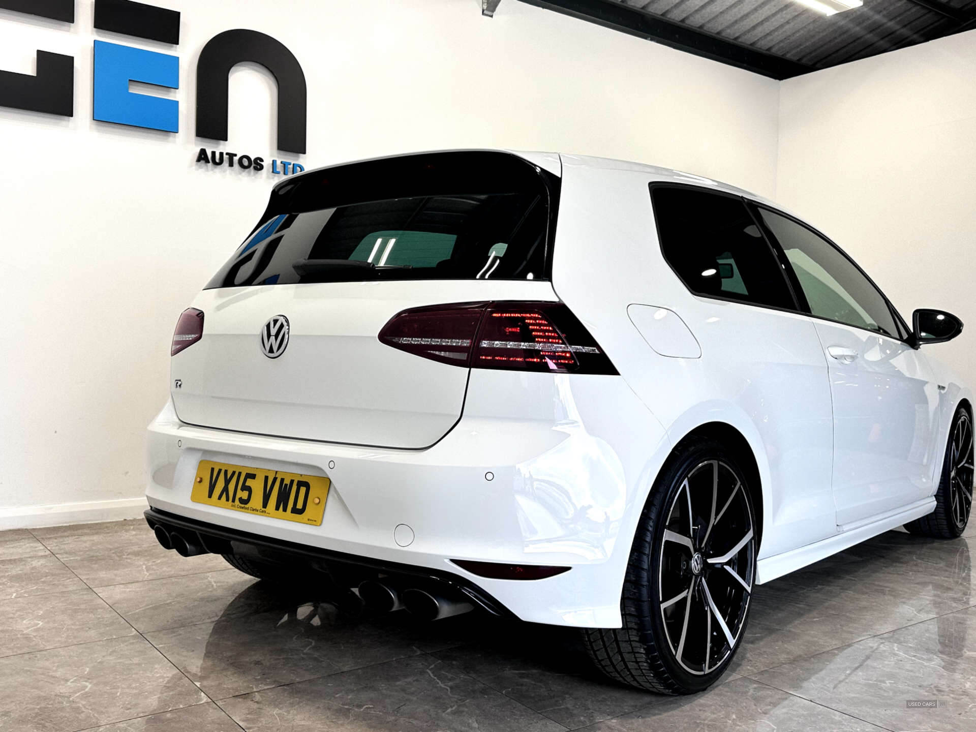 Mar 2015 Volkswagen Golf 2.0 TSI R 3dr DSG