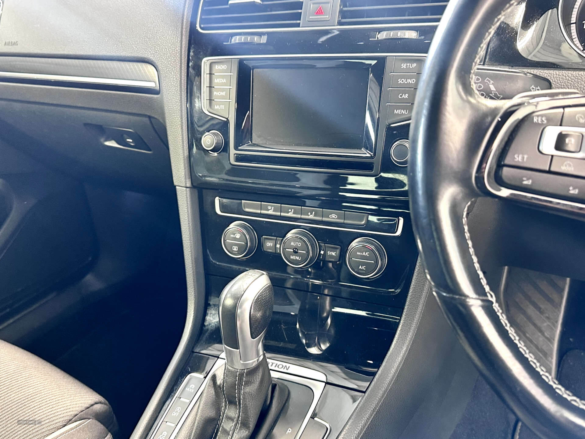 Mar 2015 Volkswagen Golf 2.0 TSI R 3dr DSG