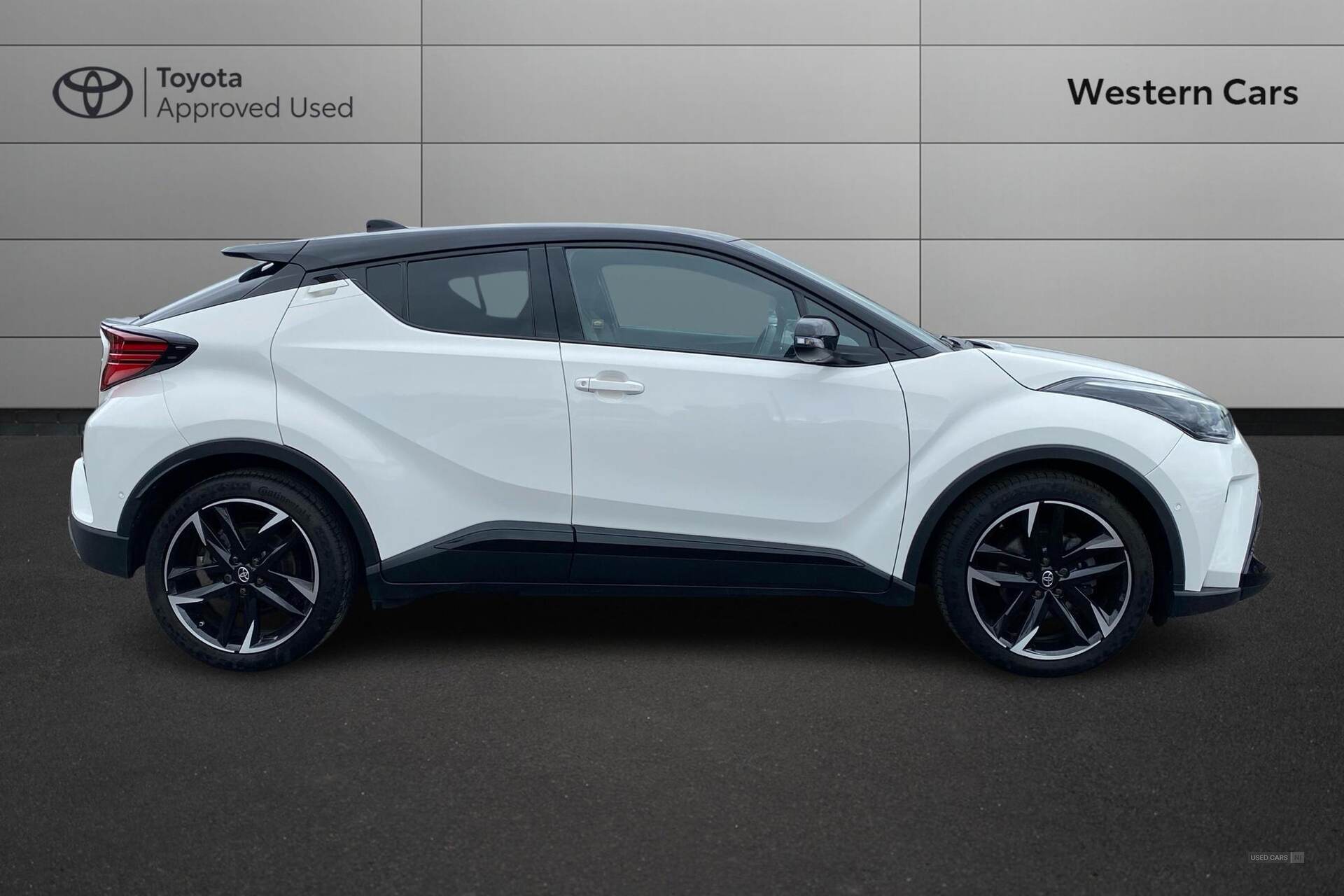 Apr 2022 Toyota C-HR 1.8 Hybrid GR Sport 5dr CVT