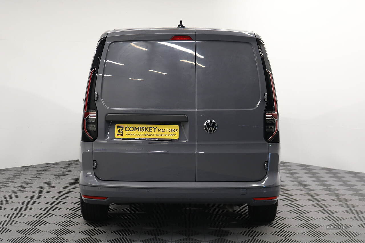  2021 Volkswagen Caddy Maxi TDI C20 Commerce Pro