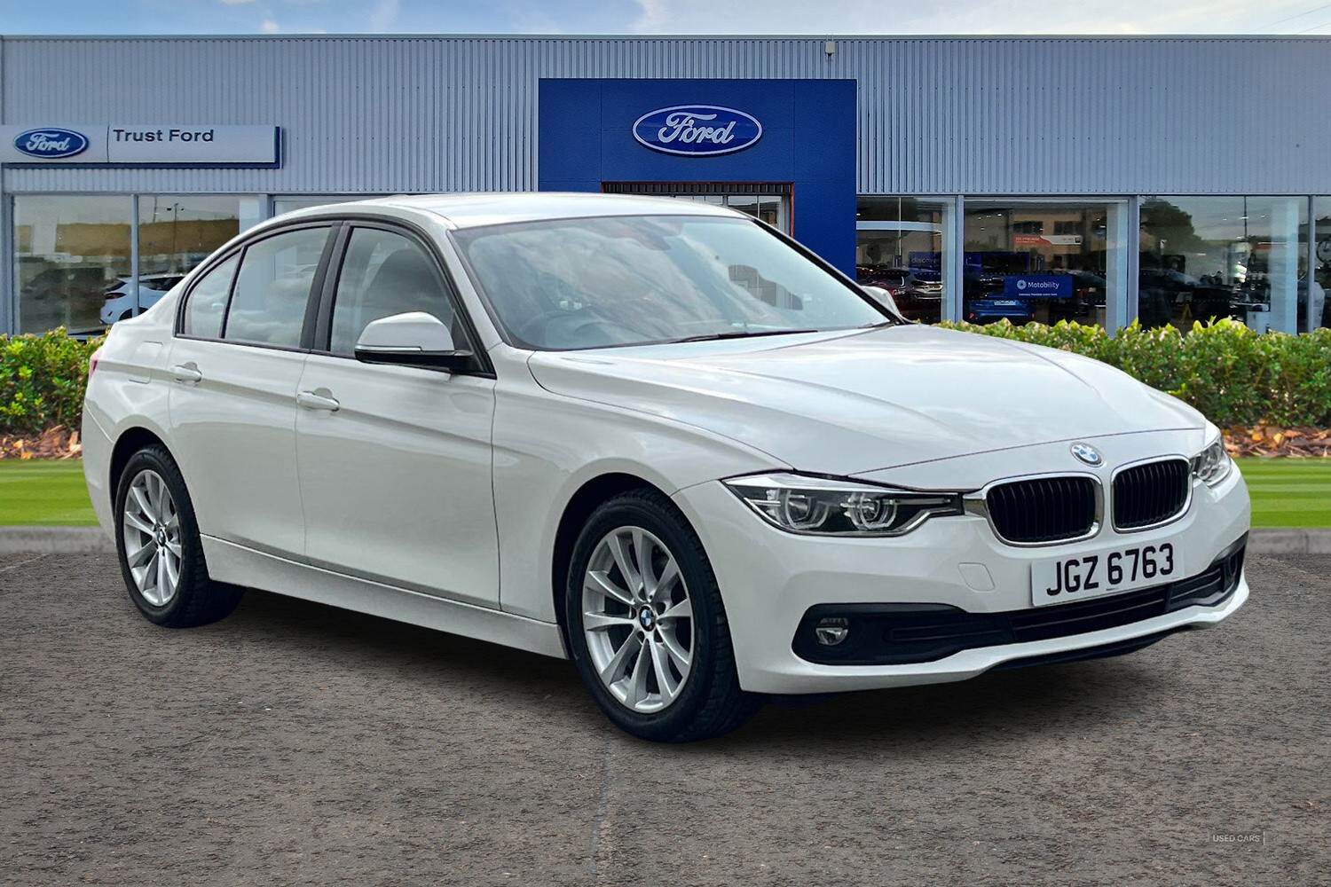 May 2018 BMW 3 Series 318i SE 4dr