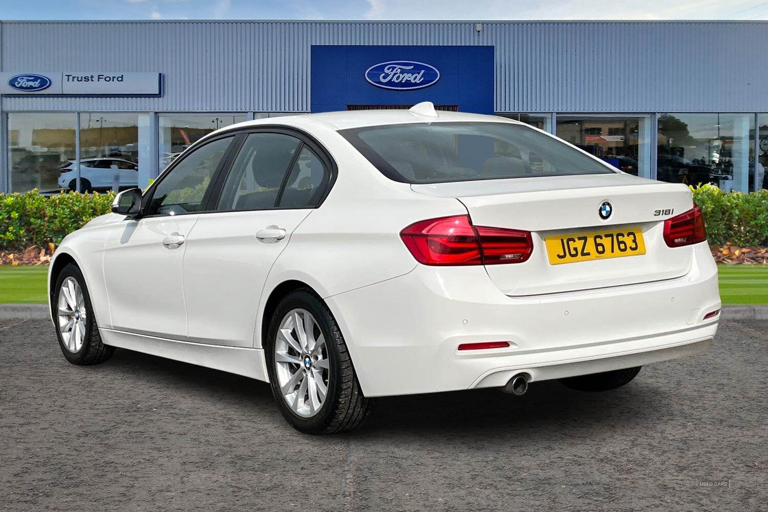 May 2018 BMW 3 Series 318i SE 4dr