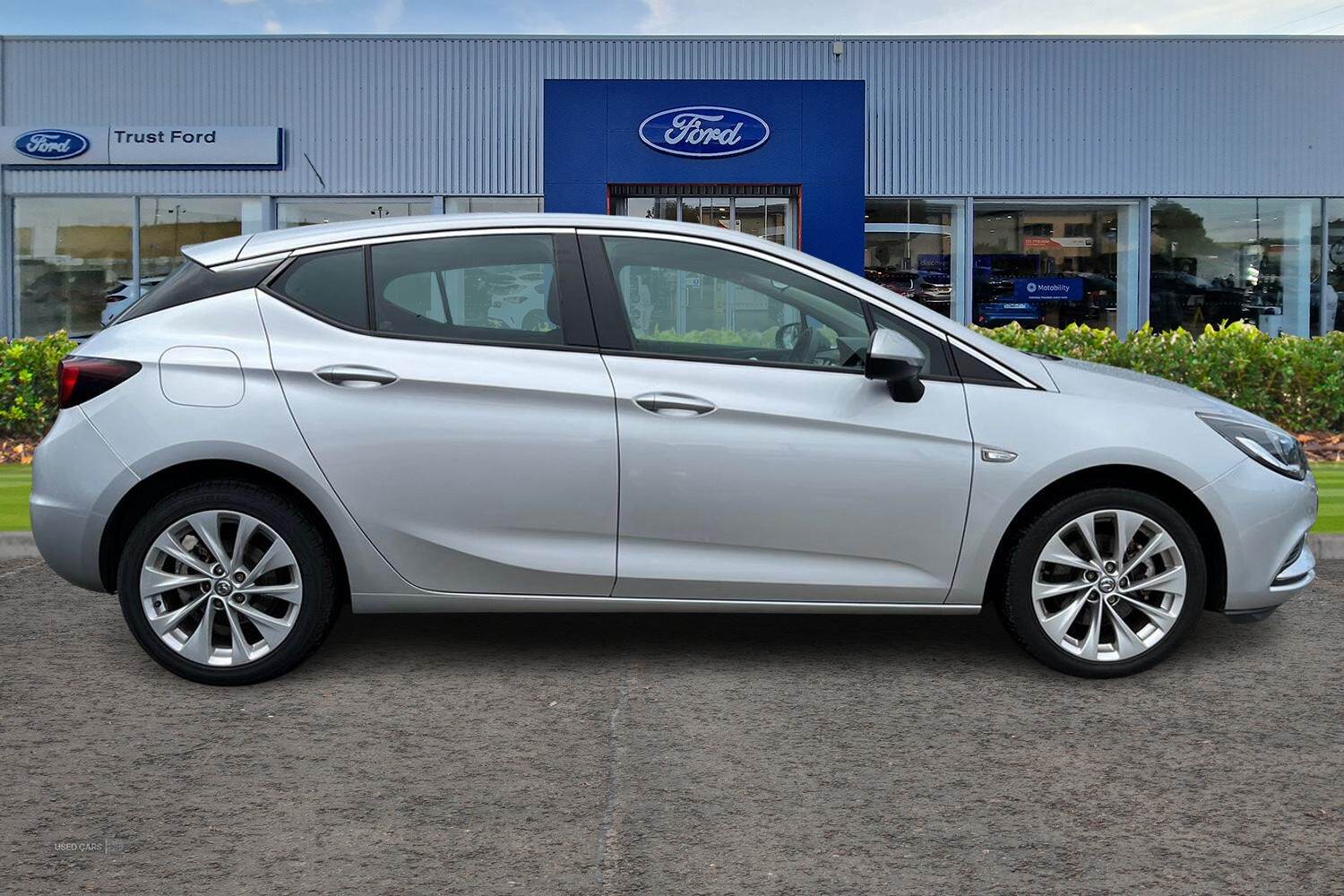 Mar 2016 Vauxhall Astra 1.6 CDTi 16V 136 Design 5dr