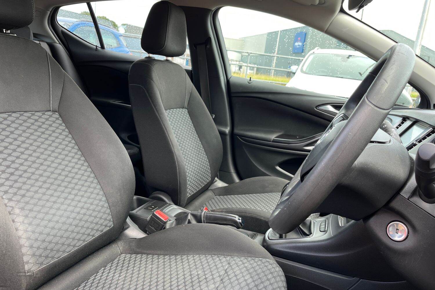 Mar 2016 Vauxhall Astra 1.6 CDTi 16V 136 Design 5dr