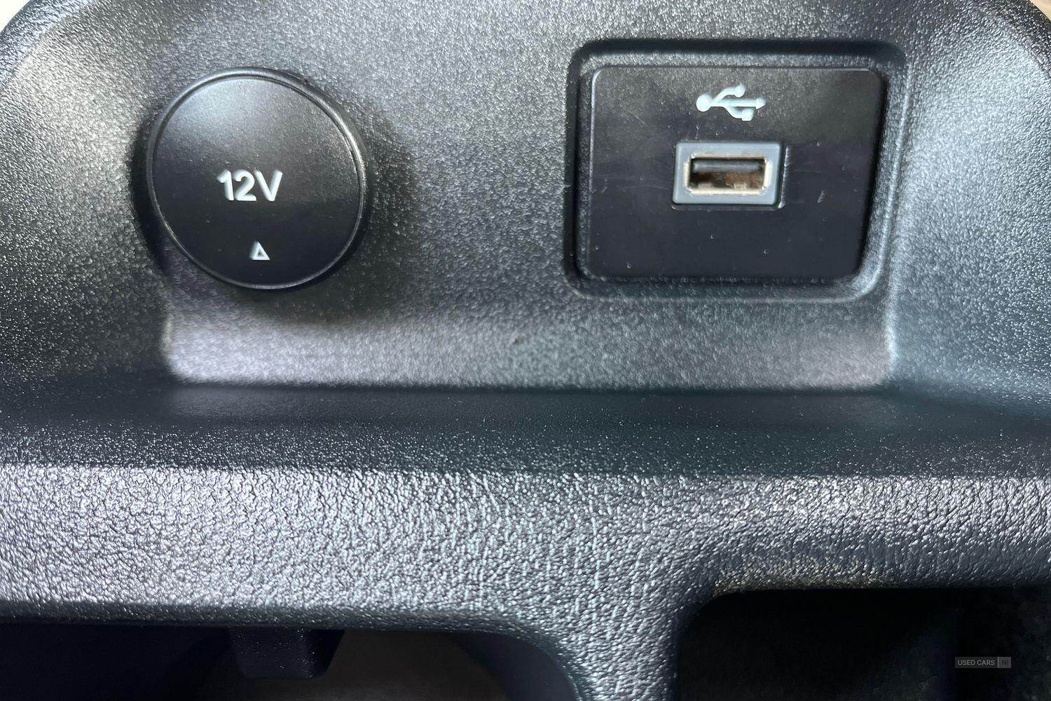 Sep 2021 Ford Tourneo Connect 1.5 EcoBlue 120 Zetec 5dr