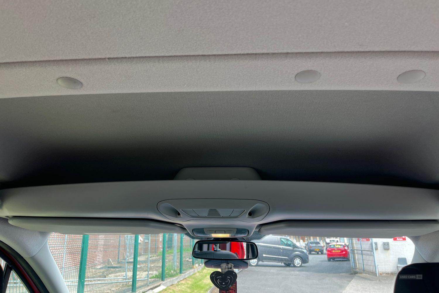 Sep 2021 Ford Tourneo Connect 1.5 EcoBlue 120 Zetec 5dr