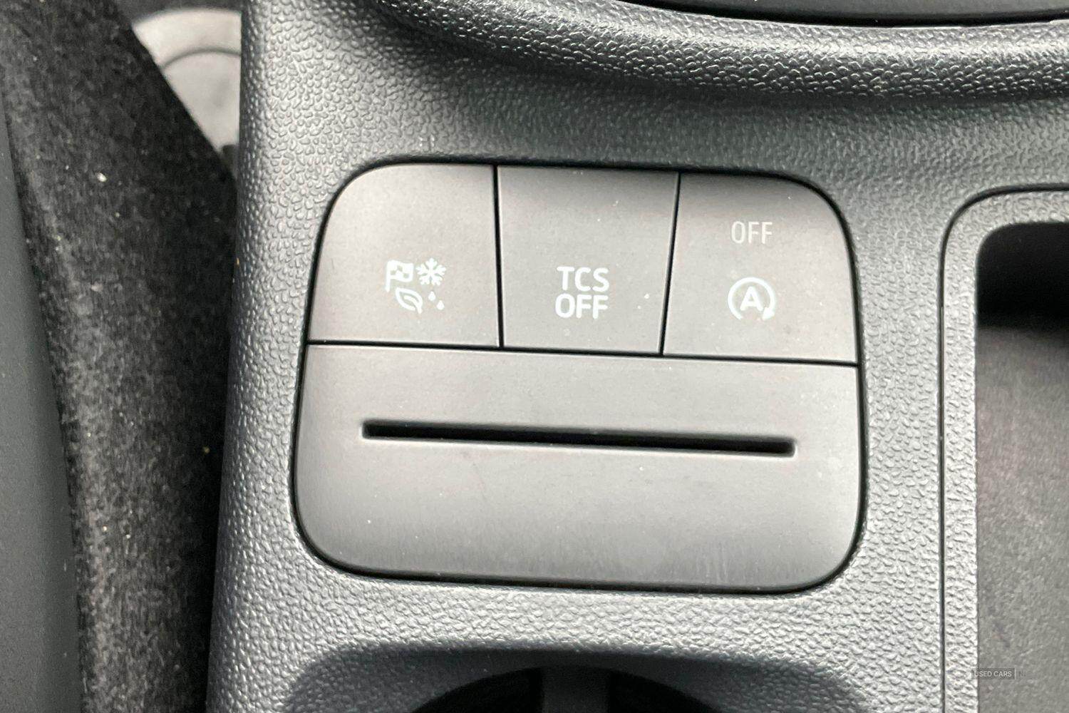 Jan 2023 Ford Fiesta 1.0 EcoBoost Hybrid mHEV 125 Titanium X 5dr
