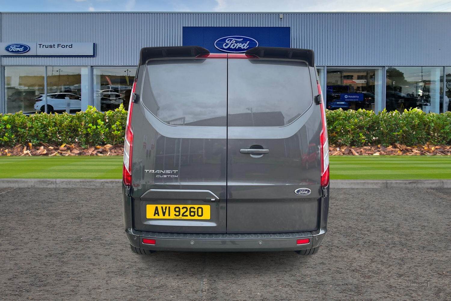 Jun 2022 Ford Transit Custom 2.0 EcoBlue 130ps Low Roof Limited Van