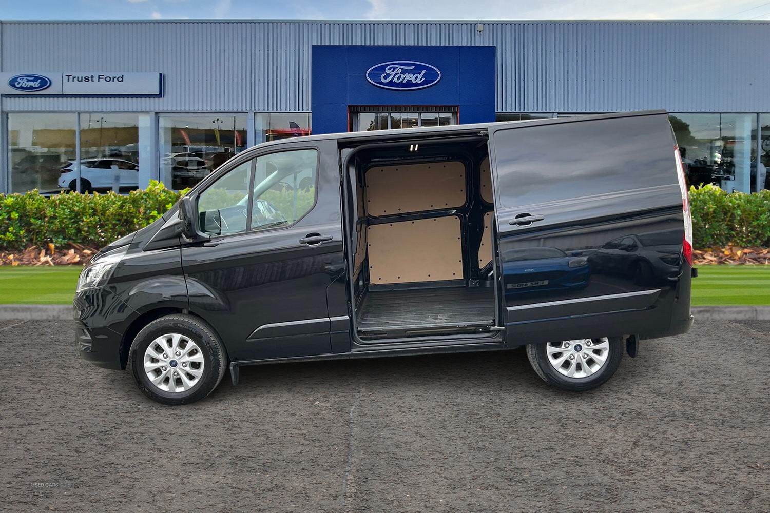 Mar 2023 Ford Transit Custom 2.0 EcoBlue 170ps Low Roof Limited Van