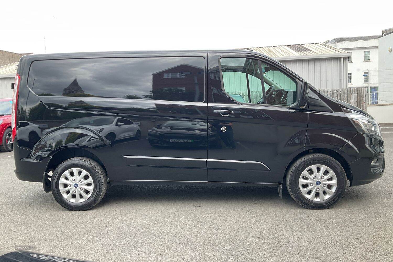 Mar 2023 Ford Transit Custom 2.0 EcoBlue 170ps Low Roof Limited Van