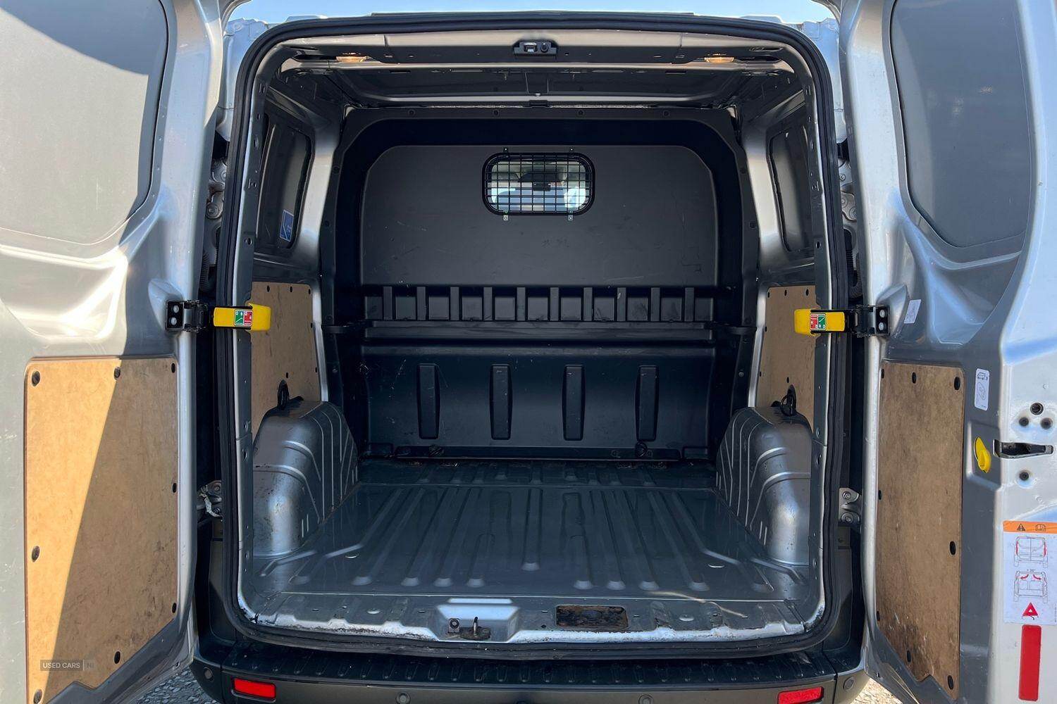 Oct 2021 Ford Transit Custom 2.0 EcoBlue 130ps Low Roof D/Cab Trail Van