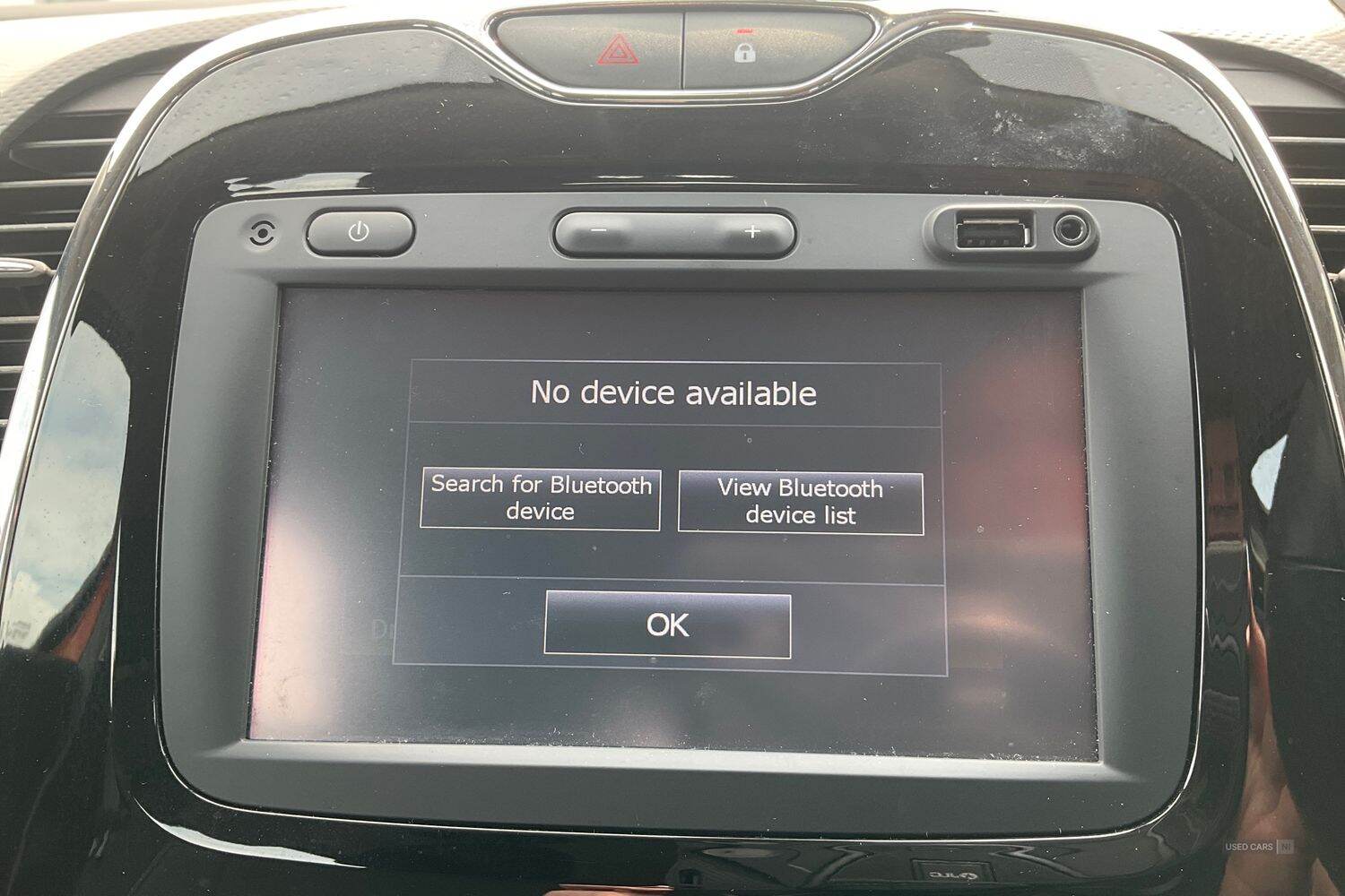 Feb 2016 Renault Captur 0.9 TCE 90 Dynamique Nav 5dr