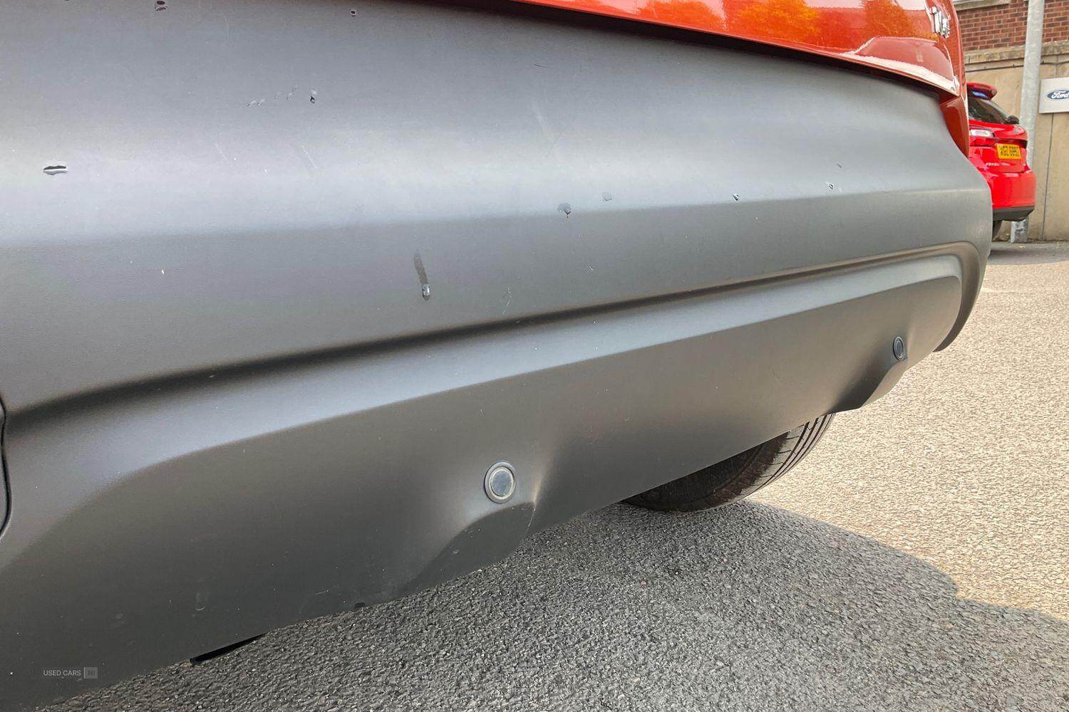 Feb 2016 Renault Captur 0.9 TCE 90 Dynamique Nav 5dr