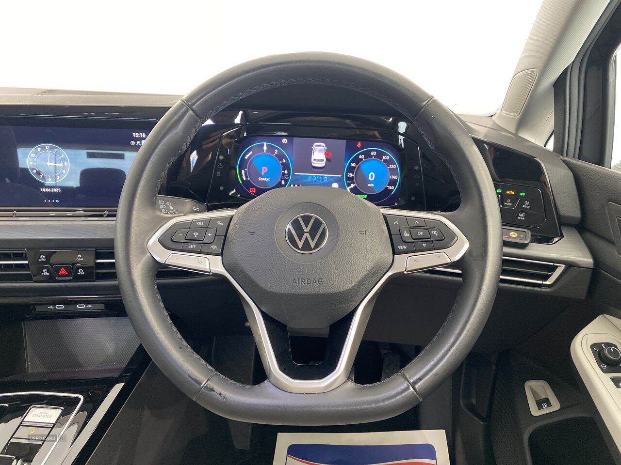 Jan 2023 Volkswagen Golf 1.4 TSI eHybrid Style 5dr DSG