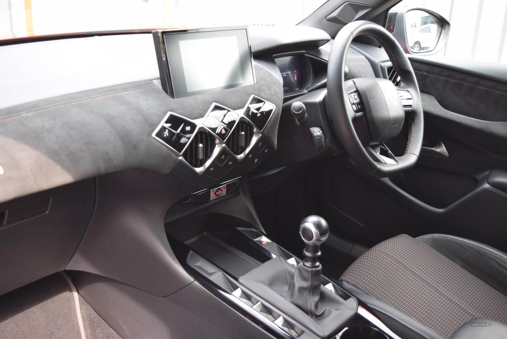 2019 DS DS3 1.2 PureTech Performance Line 5dr