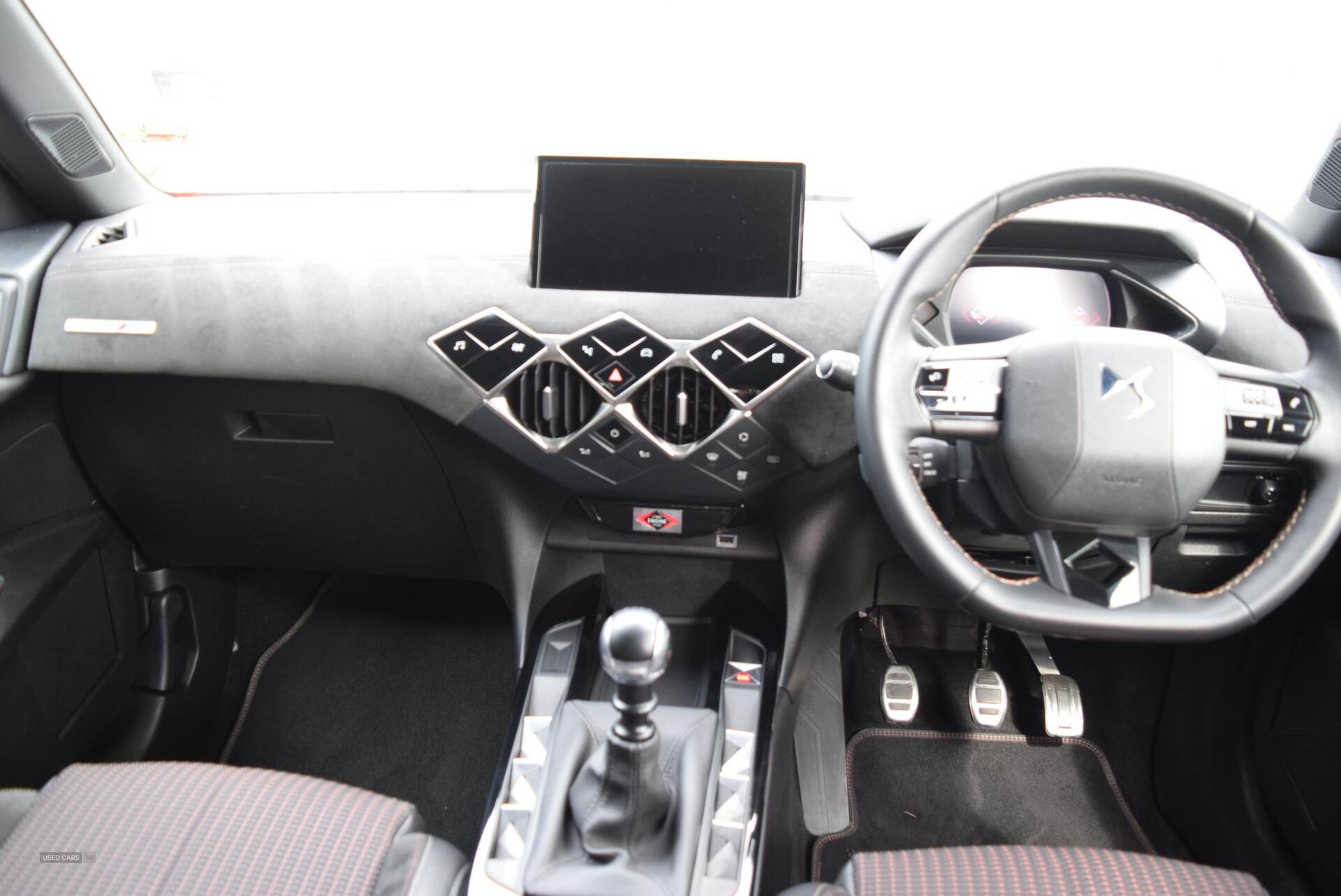 2019 DS DS3 1.2 PureTech Performance Line 5dr