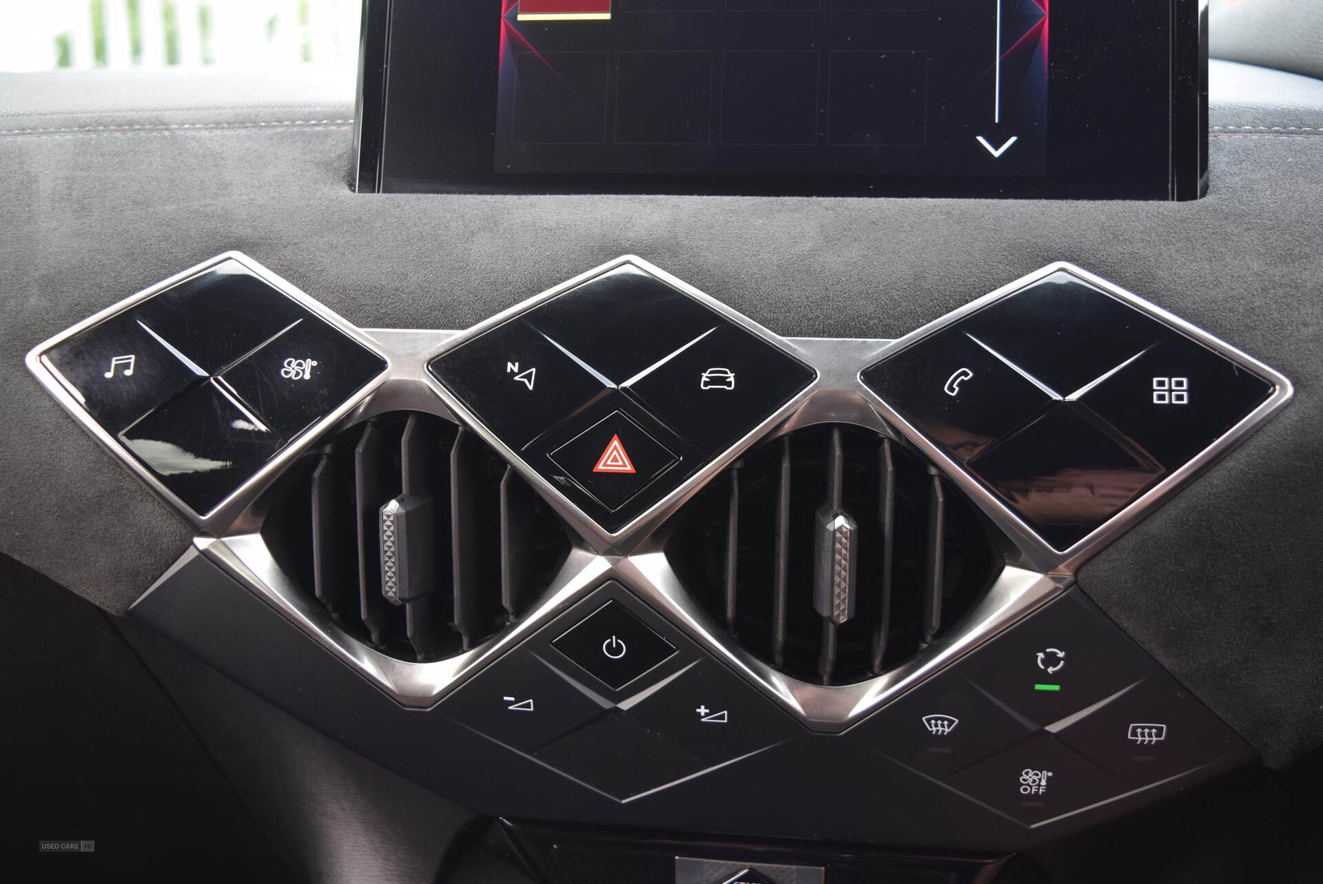 2019 DS DS3 1.2 PureTech Performance Line 5dr