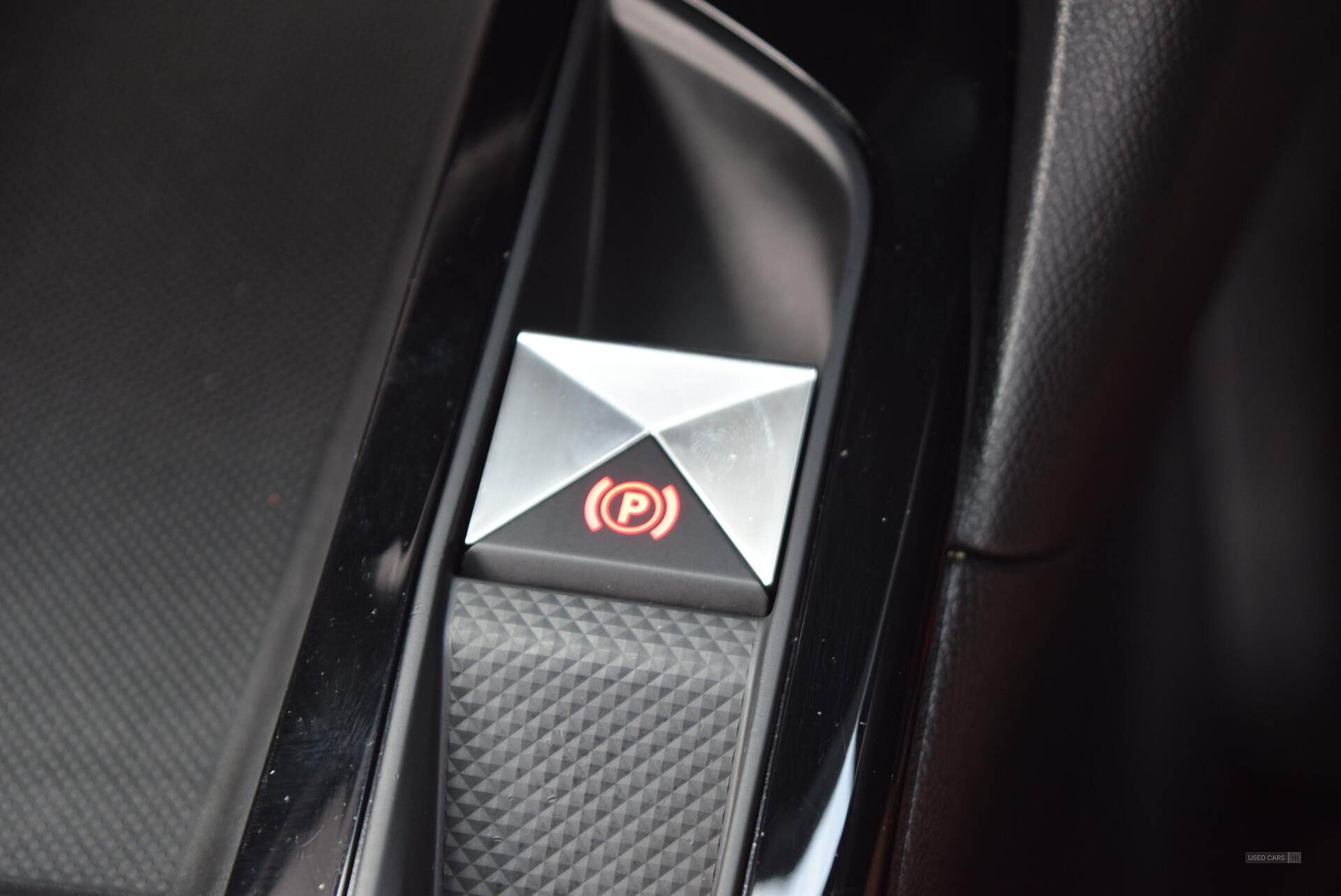 2019 DS DS3 1.2 PureTech Performance Line 5dr