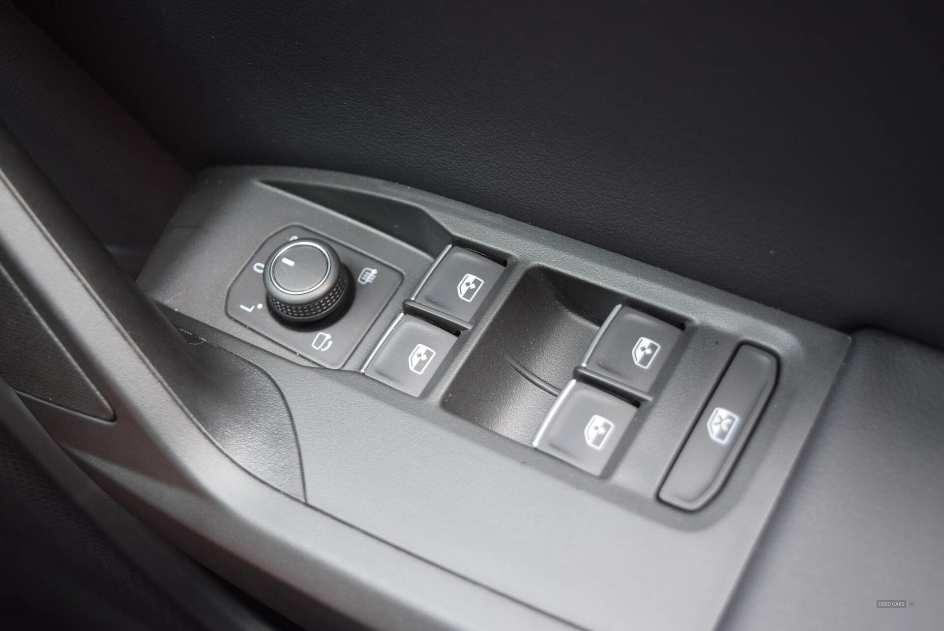2025 Seat Leon 1.5 eTSI 150 FR 5dr DSG
