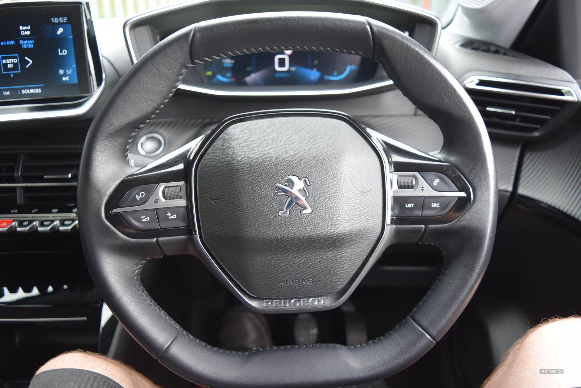 2020 Peugeot 208 1.2 PureTech 100 Allure Premium 5dr