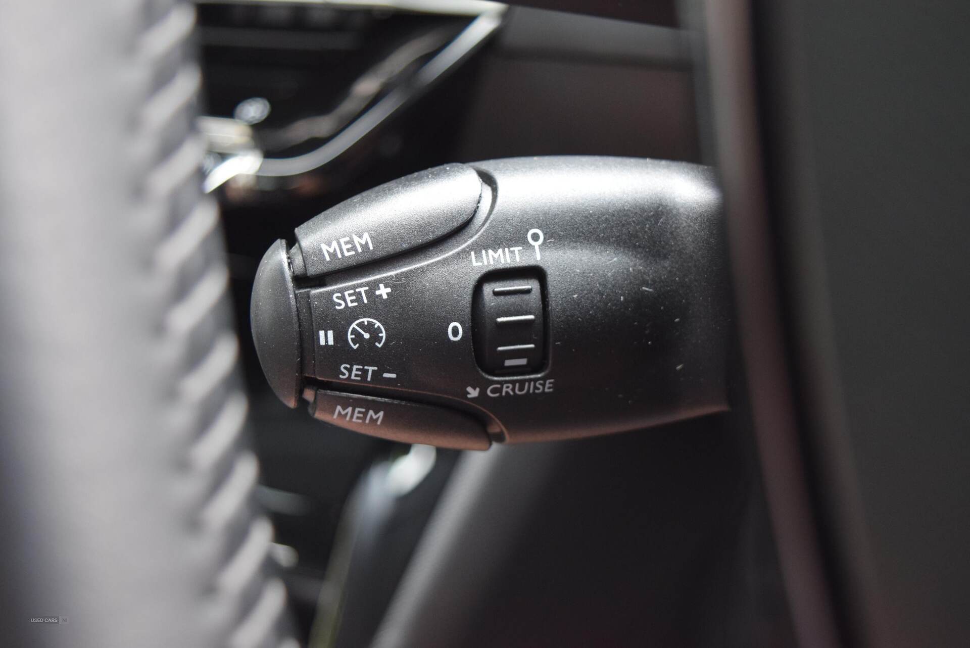 2020 Peugeot 208 1.2 PureTech 100 Allure Premium 5dr