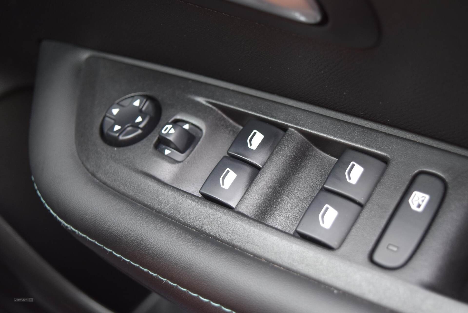 2020 Peugeot 208 1.2 PureTech 100 Allure Premium 5dr