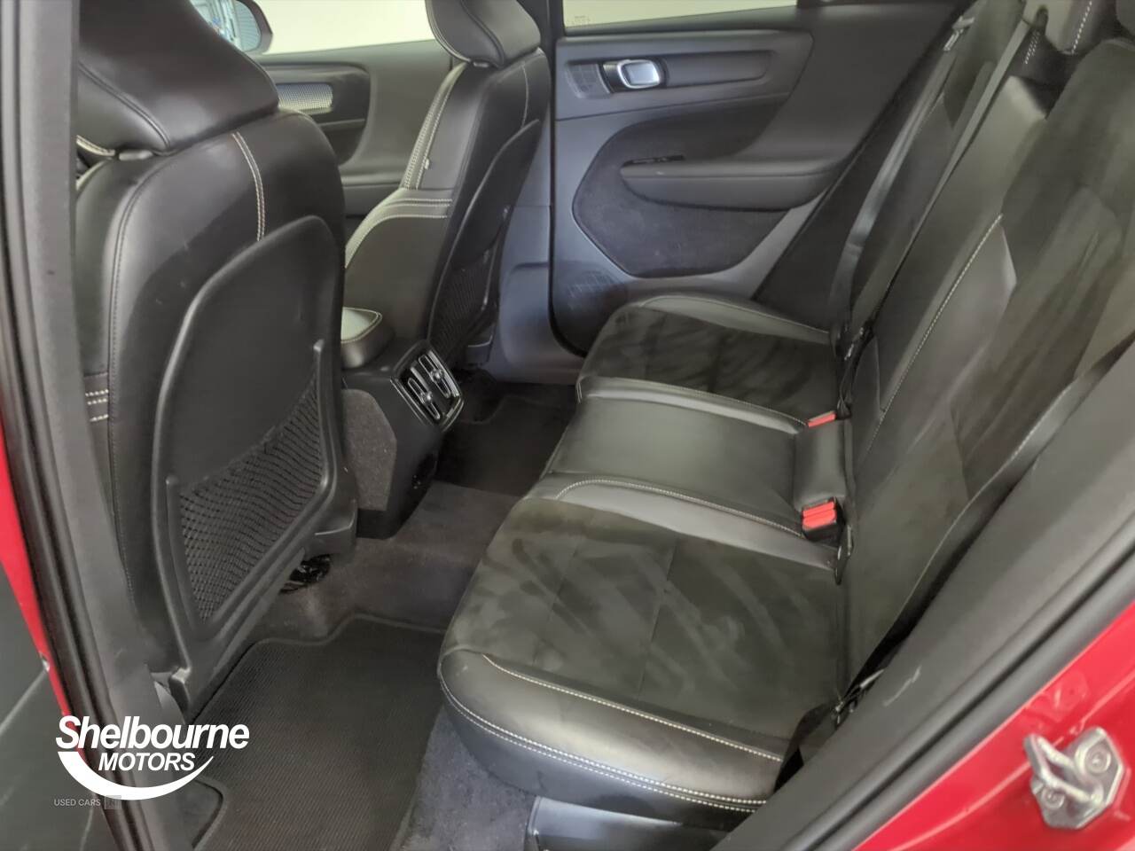 Dec 2020 Volvo XC40 1.5 T3 [163] R DESIGN 5dr Geartronic