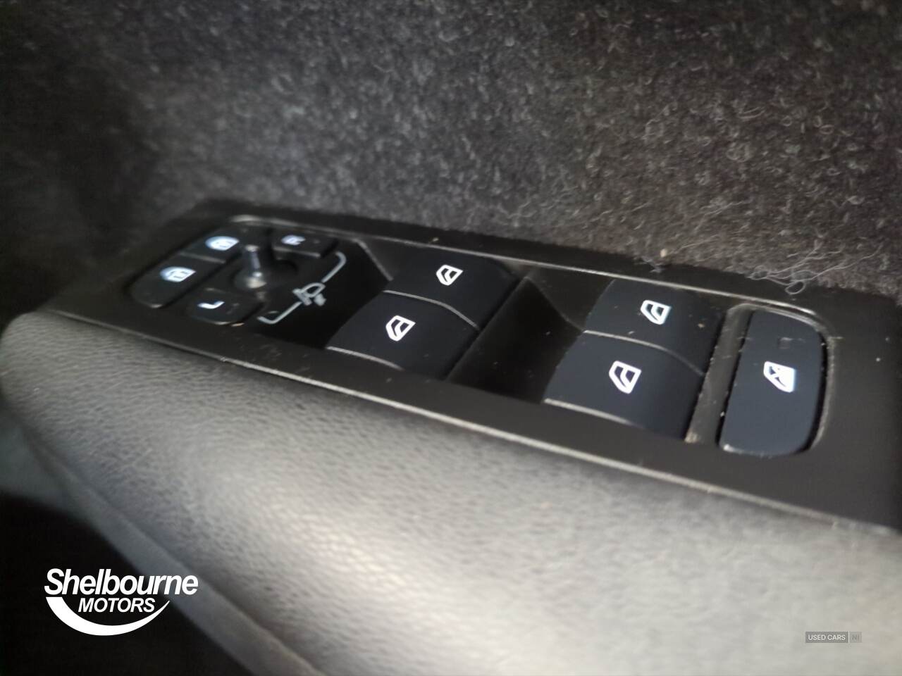 Dec 2020 Volvo XC40 1.5 T3 [163] R DESIGN 5dr Geartronic