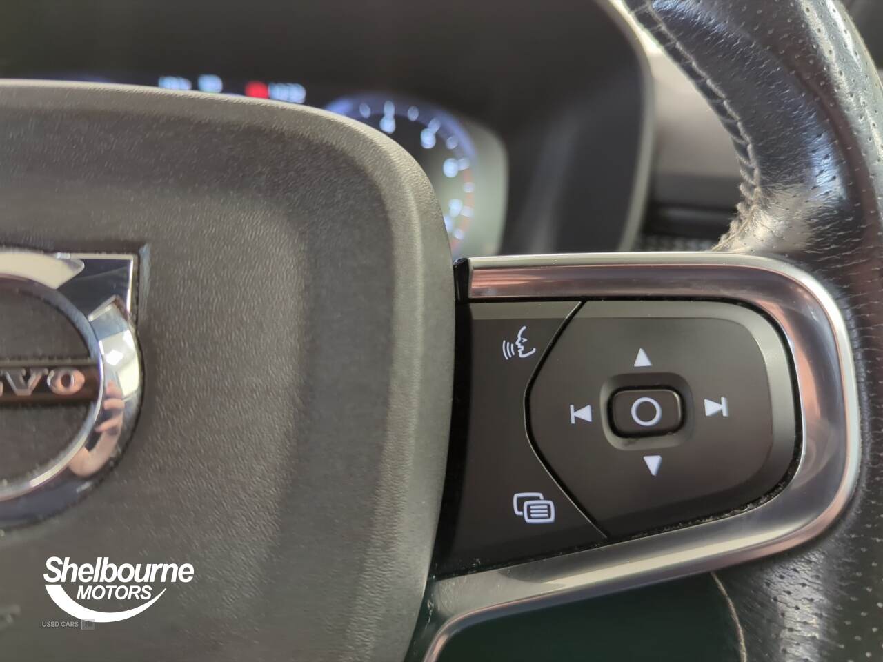 Dec 2020 Volvo XC40 1.5 T3 [163] R DESIGN 5dr Geartronic