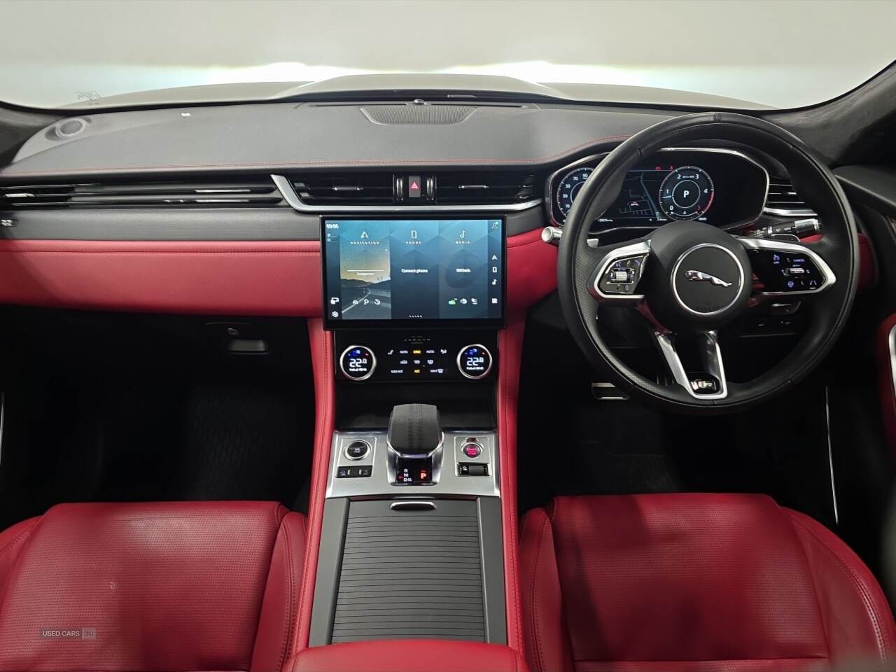 Jun 2022 Jaguar F-Pace 3.0 D300 R-Dynamic HSE 5dr Auto AWD